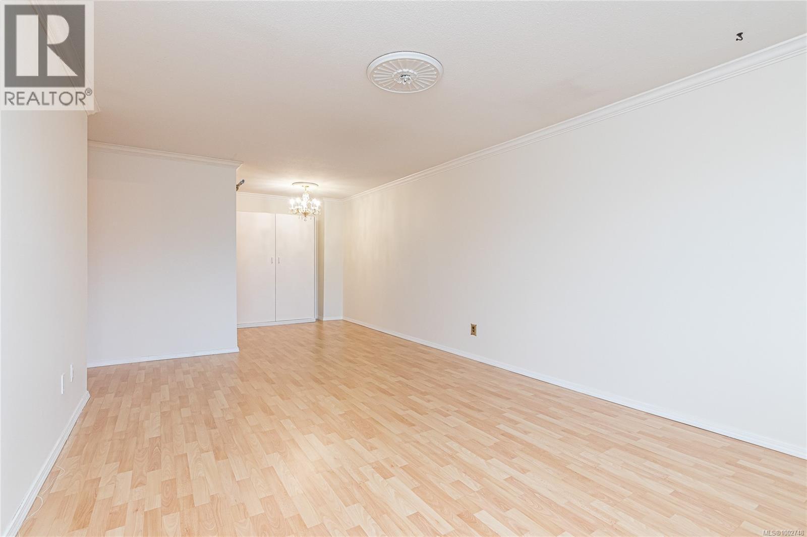 118 964 Heywood Ave, Victoria, British Columbia  V8V 2Y5 - Photo 9 - 1002748