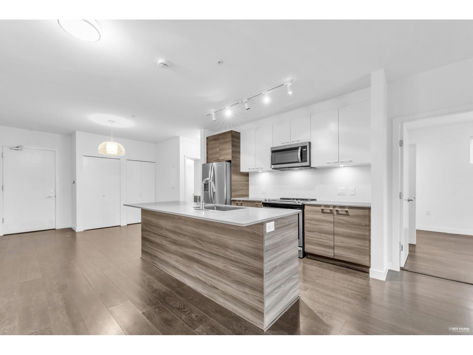 308 10581 140 Street, Surrey, British Columbia  V3T 0M7 - Photo 10 - R3069919