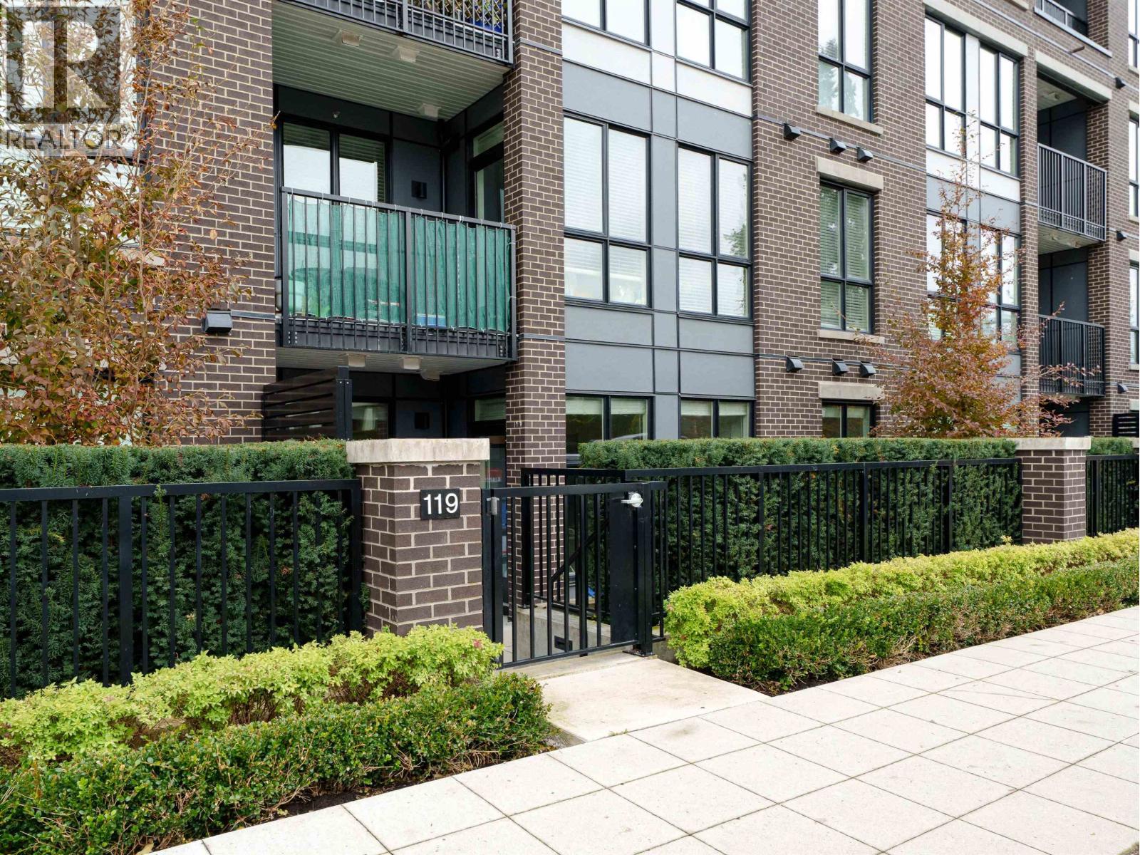 119 750 Dogwood Street, Coquitlam, British Columbia  V3J 0K6 - Photo 3 - R3070172