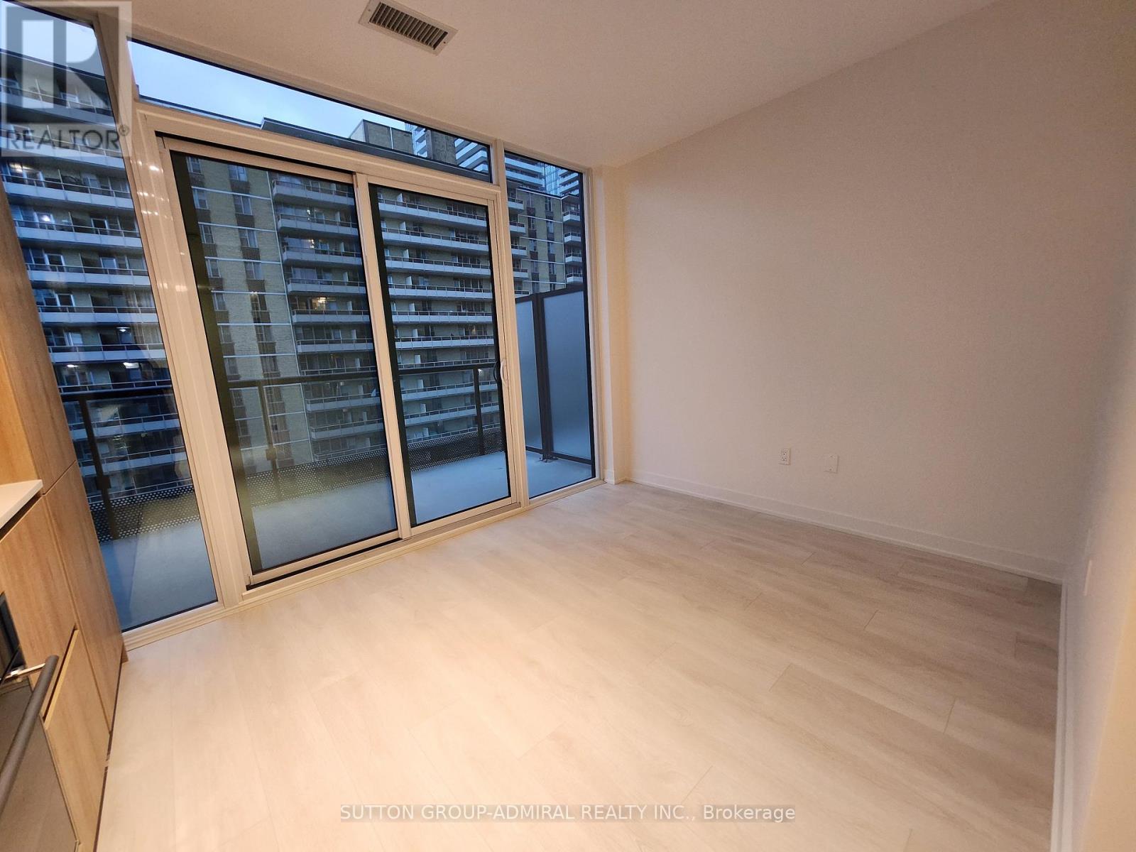 618s - 127 Broadway Avenue, Toronto, Ontario  M4P 1V4 - Photo 8 - C12577318