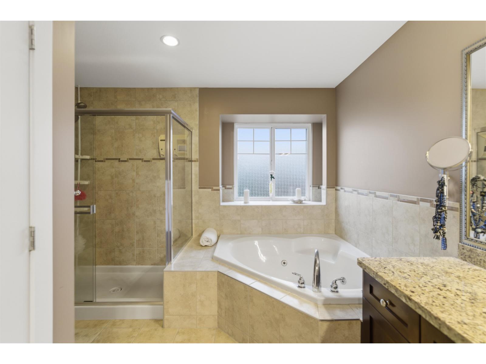 21195 83a Avenue, Langley, British Columbia  V2Y 0C4 - Photo 23 - R3069324