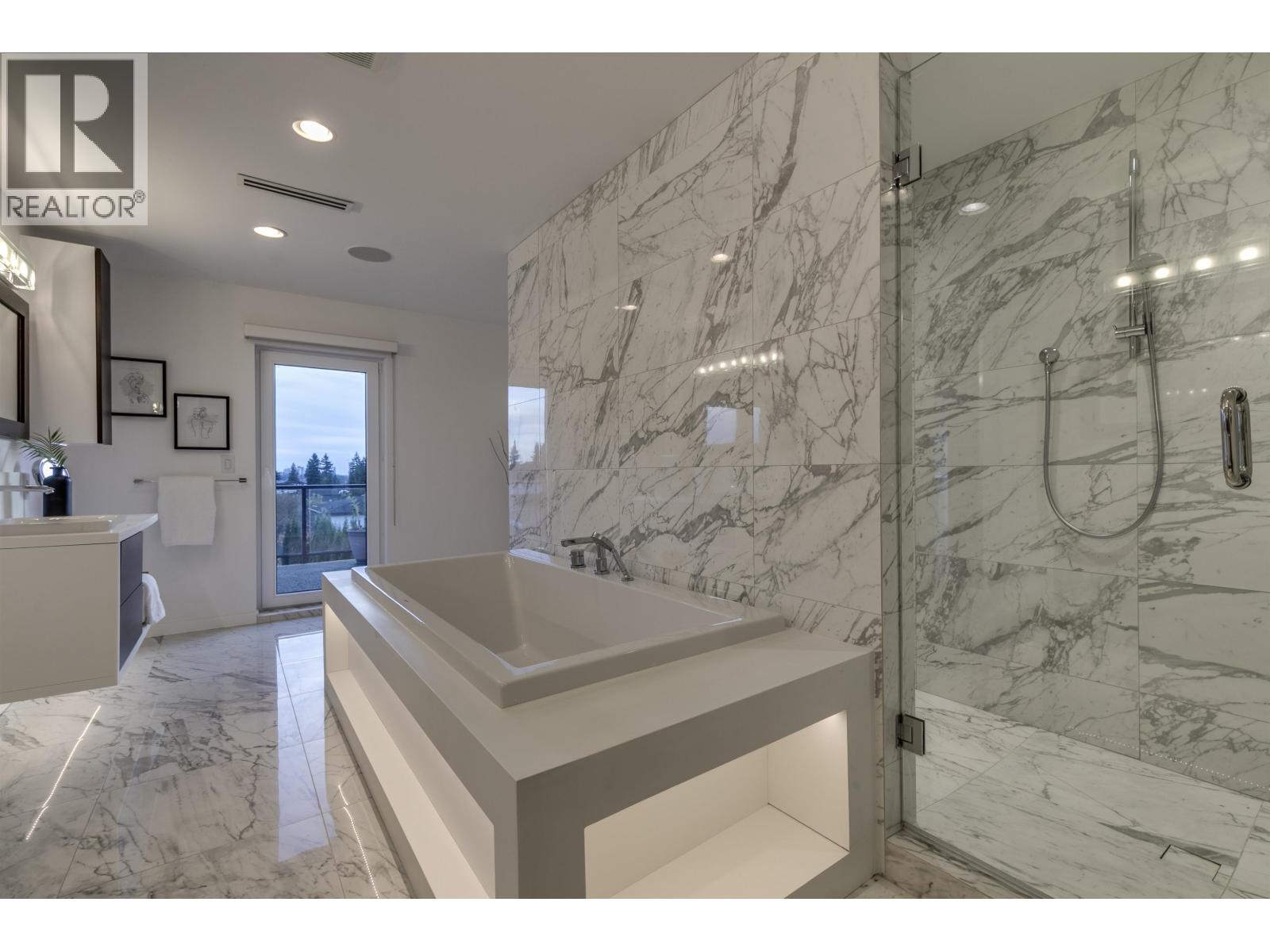 2146 Kugler Avenue, Coquitlam, British Columbia  V3K 2S6 - Photo 31 - R3068849