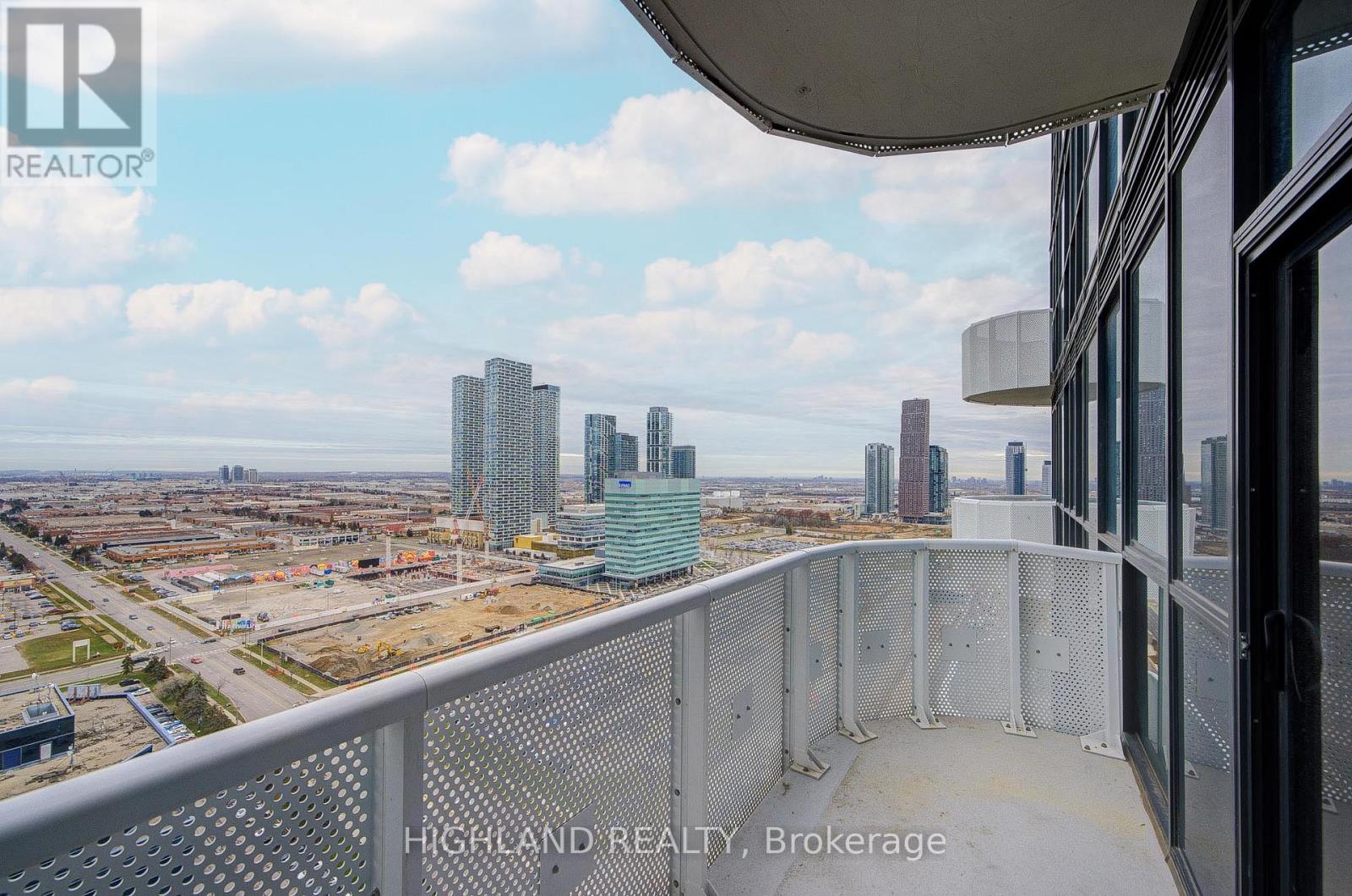 2705 - 8 Interchange Way, Vaughan, Ontario  L4K 0R2 - Photo 16 - N12573994