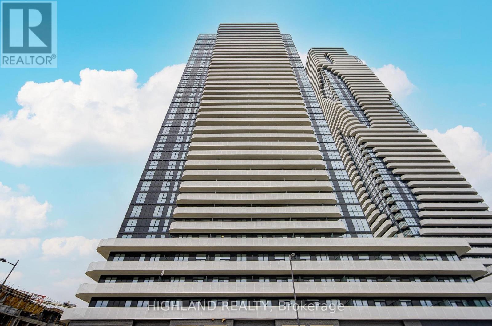 2705 - 8 INTERCHANGE WAY, Vaughan, Ontario