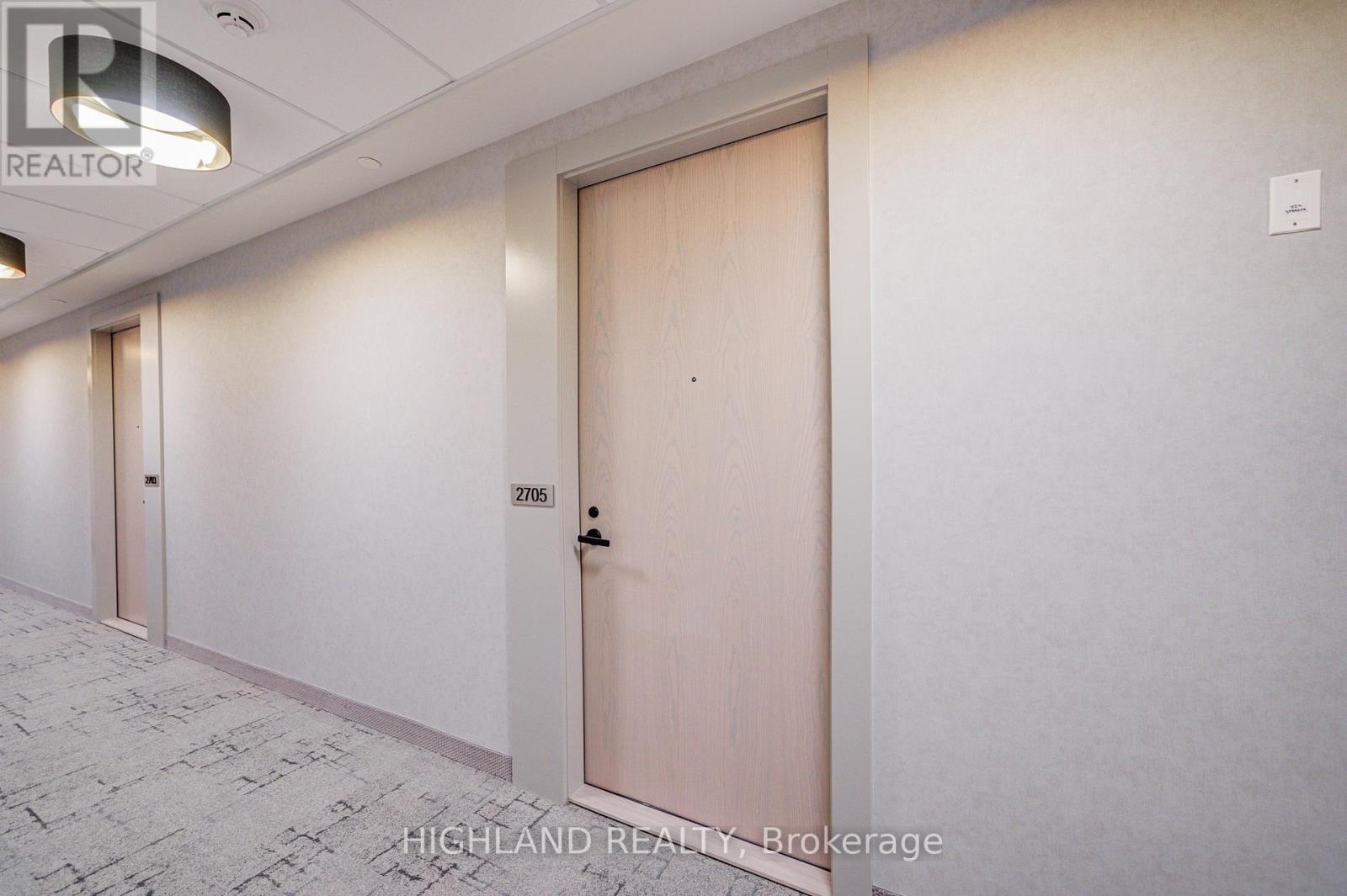 2705 - 8 Interchange Way, Vaughan, Ontario  L4K 0R2 - Photo 5 - N12573994