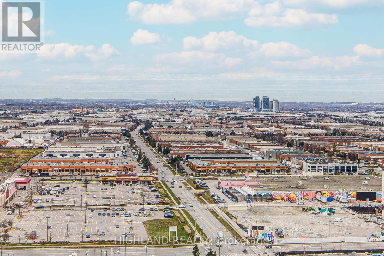 2705 - 8 Interchange Way, Vaughan, Ontario  L4K 0R2 - Photo 20 - N12573994