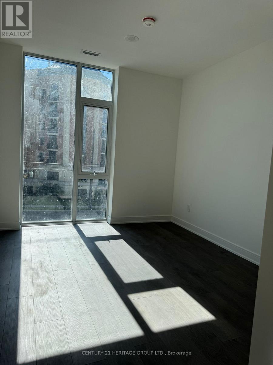 315 - 715 Davis Drive, Newmarket, Ontario  L3Y 0J2 - Photo 5 - N12577298