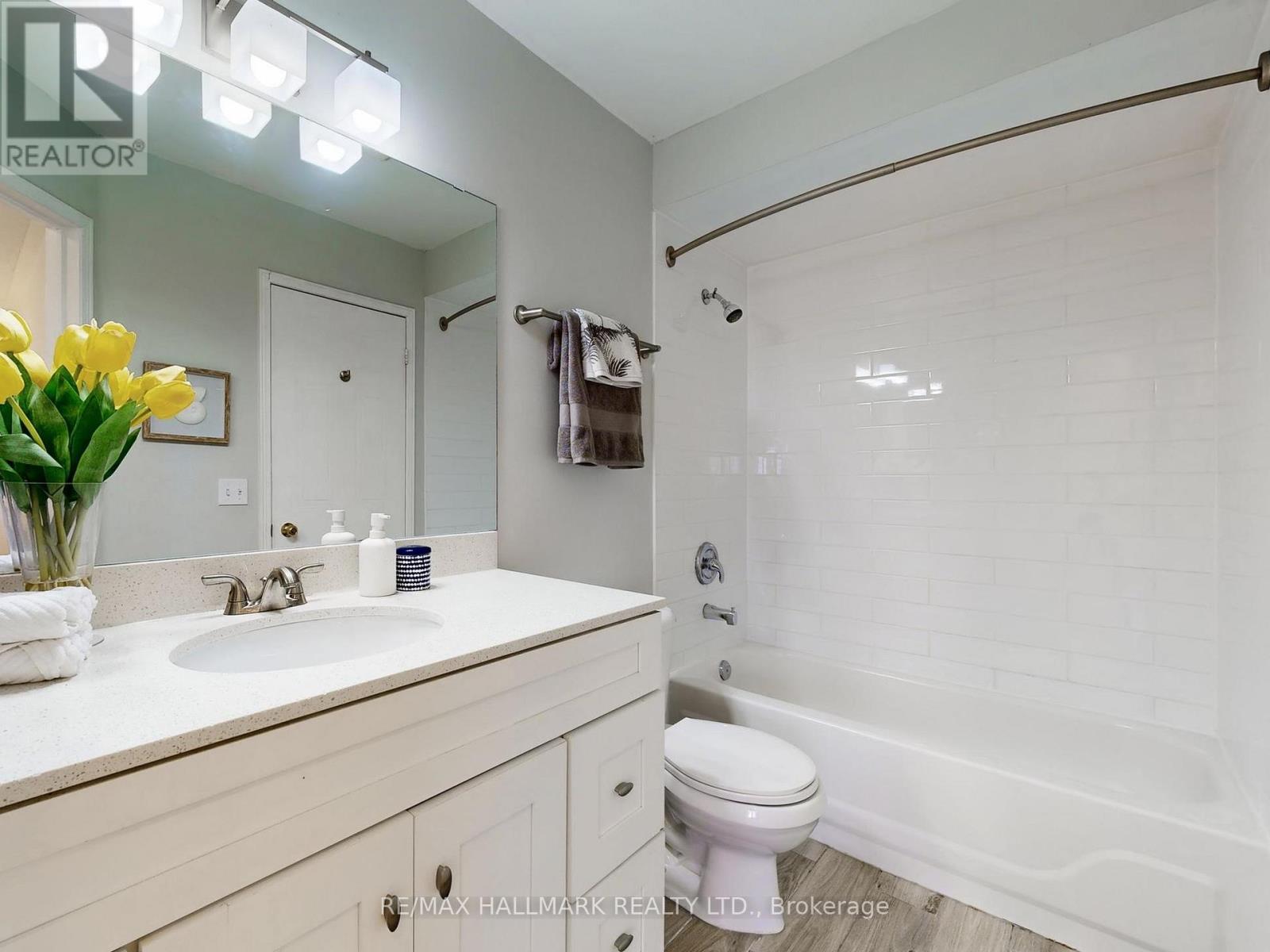 20b - 51 Northern Heights Drive, Richmond Hill, Ontario L4B 4C9 - Photo 31 - N12577308