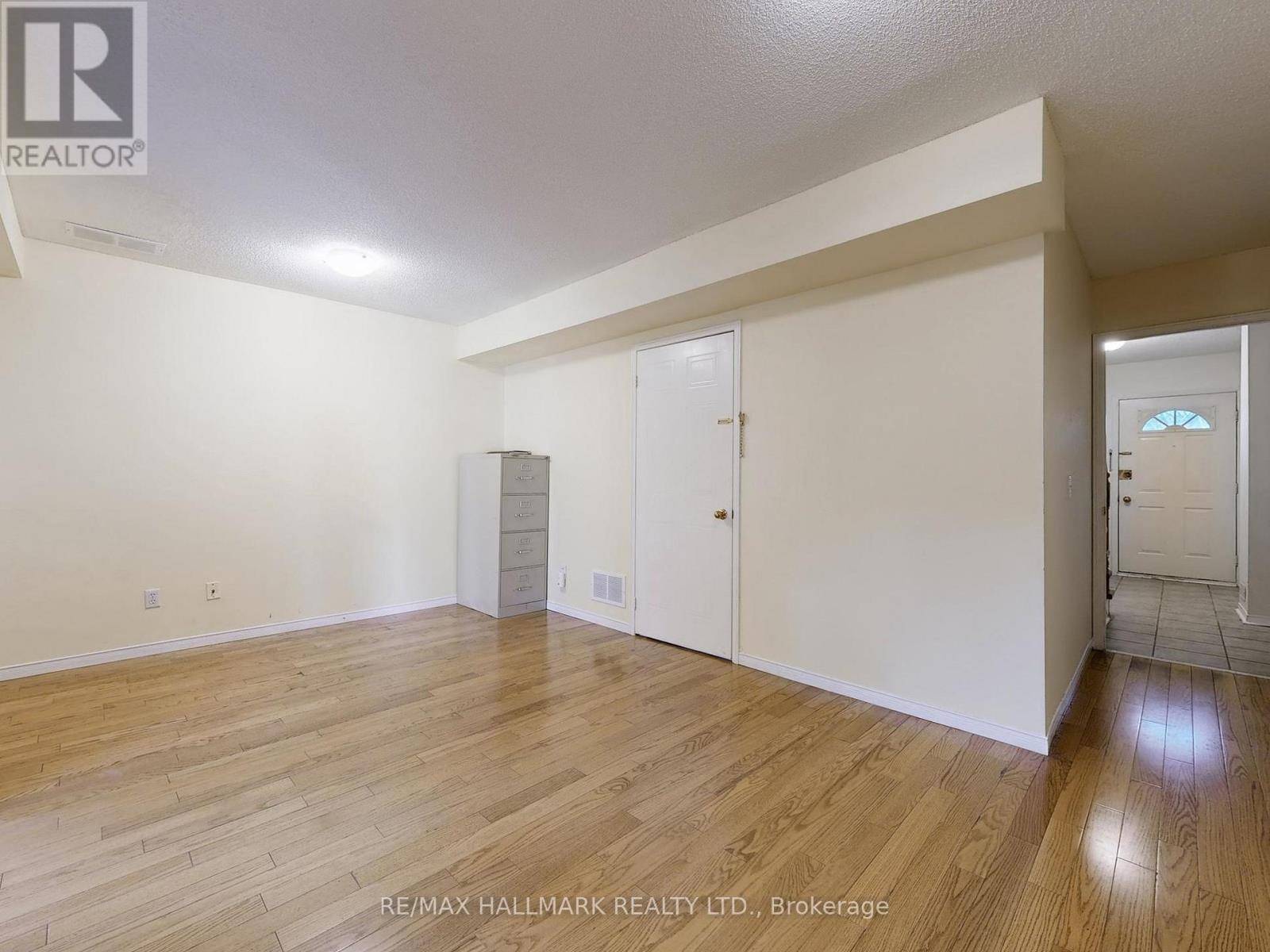 20b - 51 Northern Heights Drive, Richmond Hill, Ontario L4B 4C9 - Photo 36 - N12577308