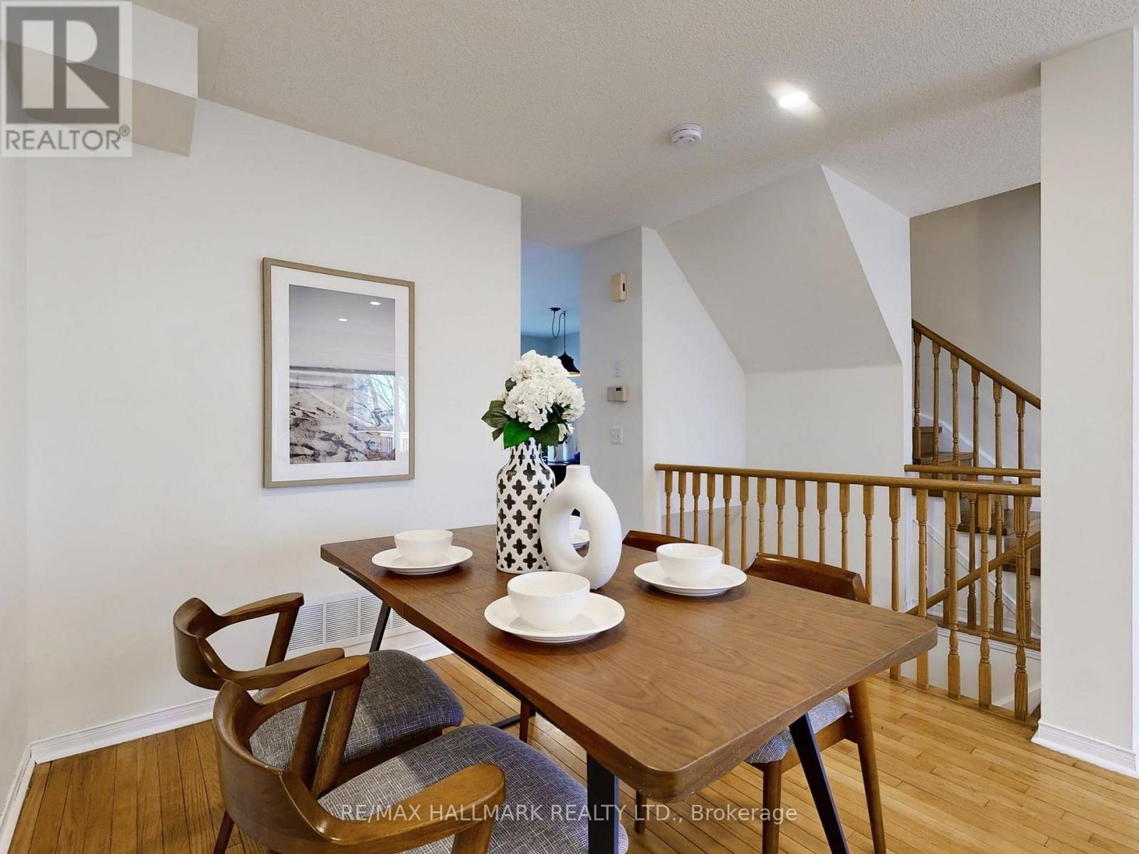 20b - 51 Northern Heights Drive, Richmond Hill, Ontario L4B 4C9 - Photo 9 - N12577308