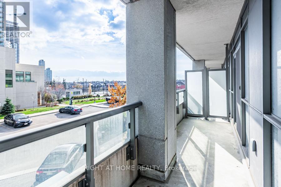 210 - 349 Rathburn Road W, Mississauga, Ontario  L5B 0C8 - Photo 23 - W12577296