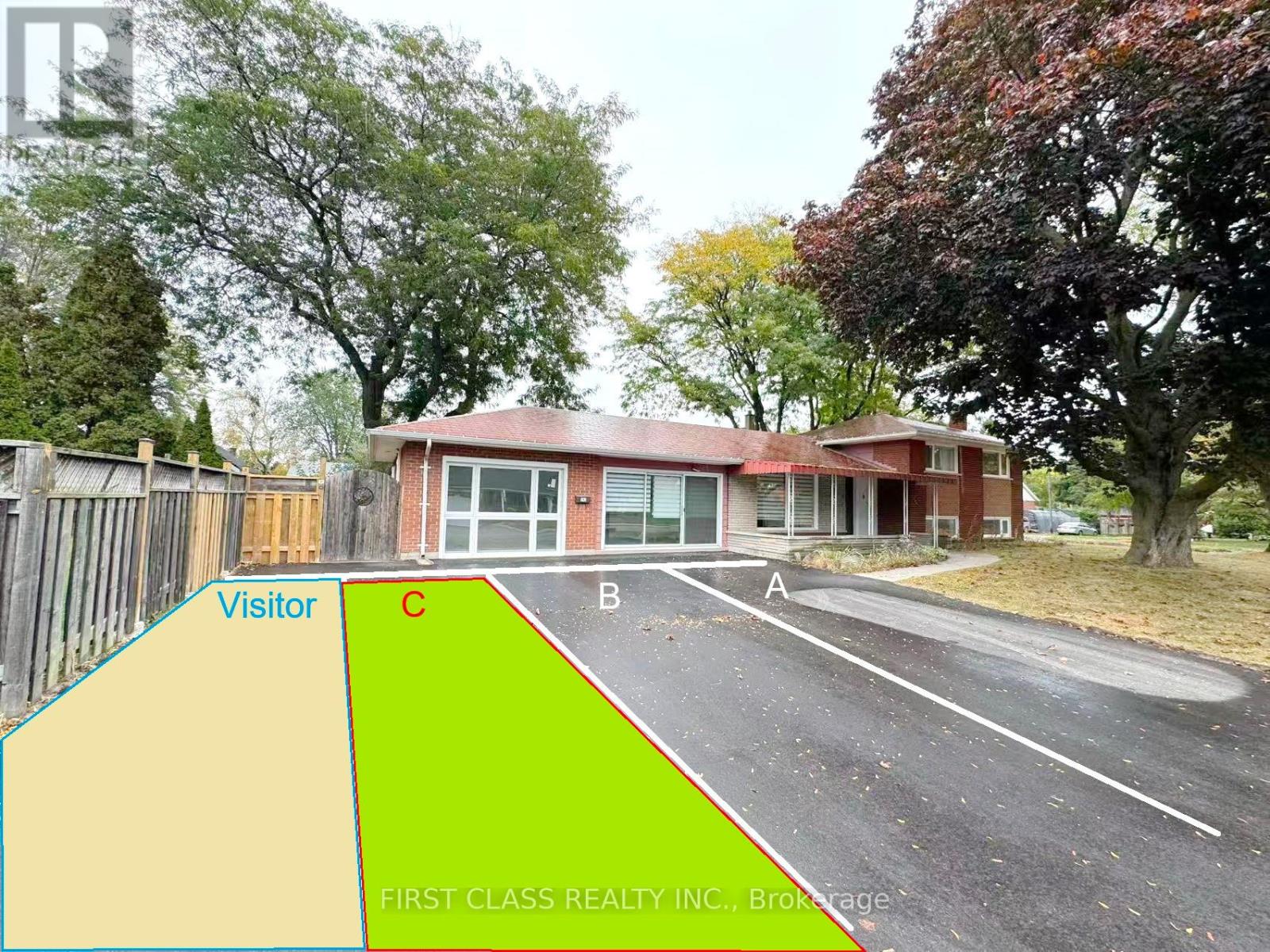 Main - 741 Proctor Road, Burlington, Ontario  L7R 3E5 - Photo 28 - W12577316