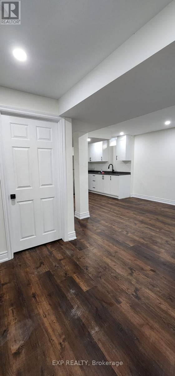 154 Bristol Road E, Mississauga, Ontario  L4Z 3V3 - Photo 6 - W12577320