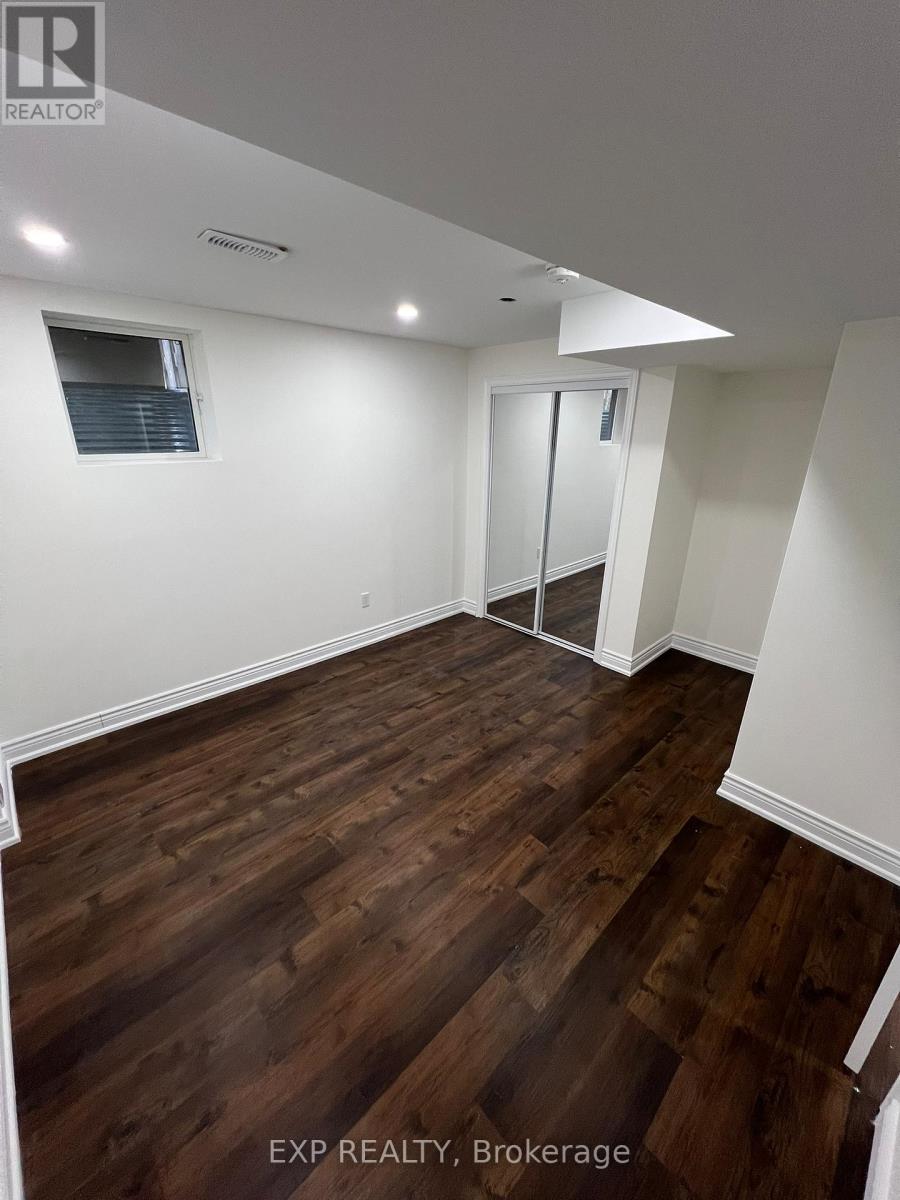 154 Bristol Road E, Mississauga, Ontario  L4Z 3V3 - Photo 8 - W12577320