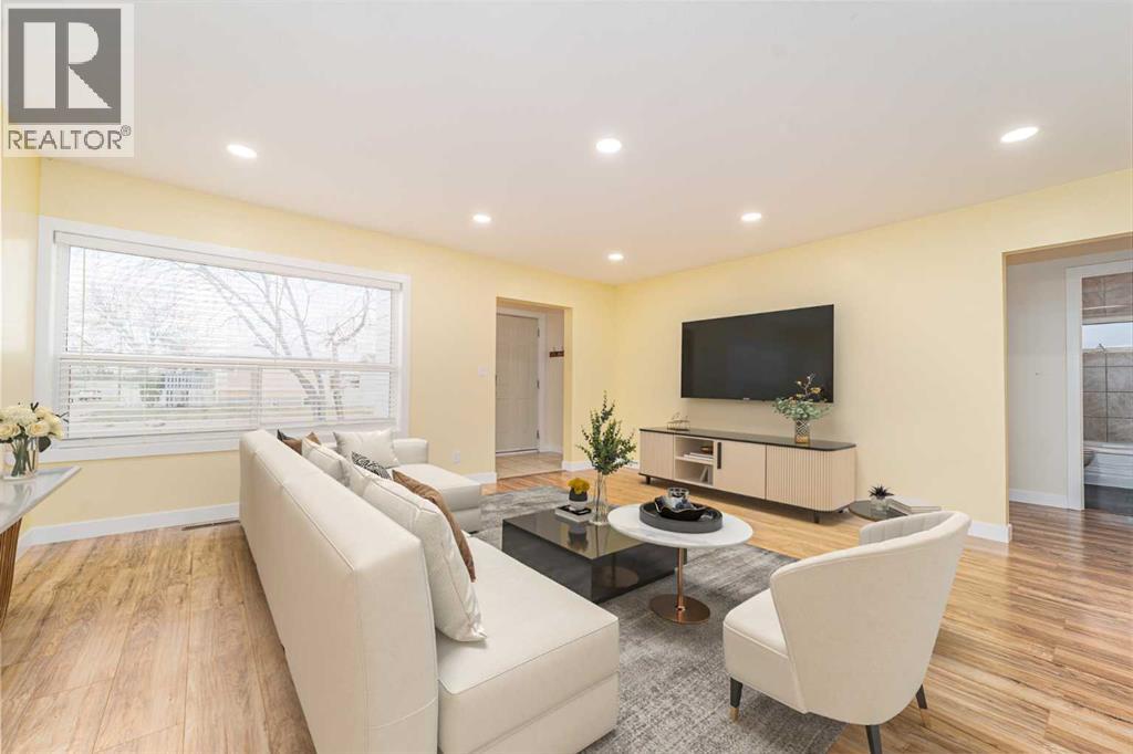 5202 44 Avenue, Taber, Alberta  T1G 1B5 - Photo 4 - A2259144