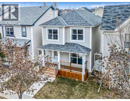 208 Prestwick Way SE McKenzie Towne