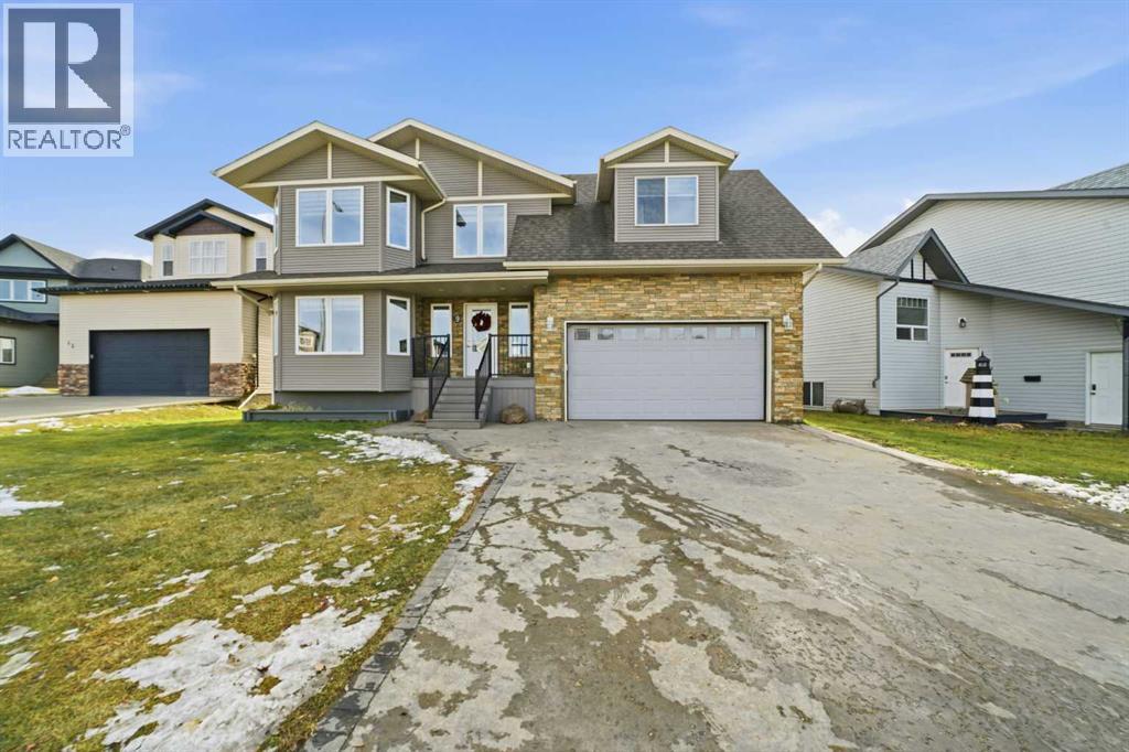 9 Woodbine Close, Blackfalds, Alberta  T4M 0K5 - Photo 3 - A2268678