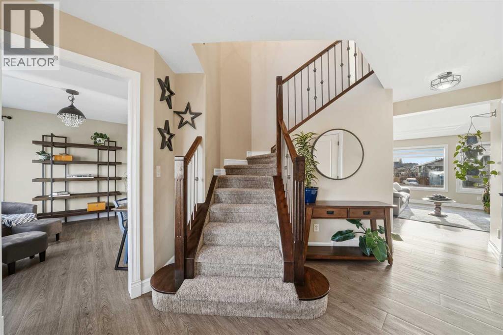 9 Woodbine Close, Blackfalds, Alberta  T4M 0K5 - Photo 5 - A2268678