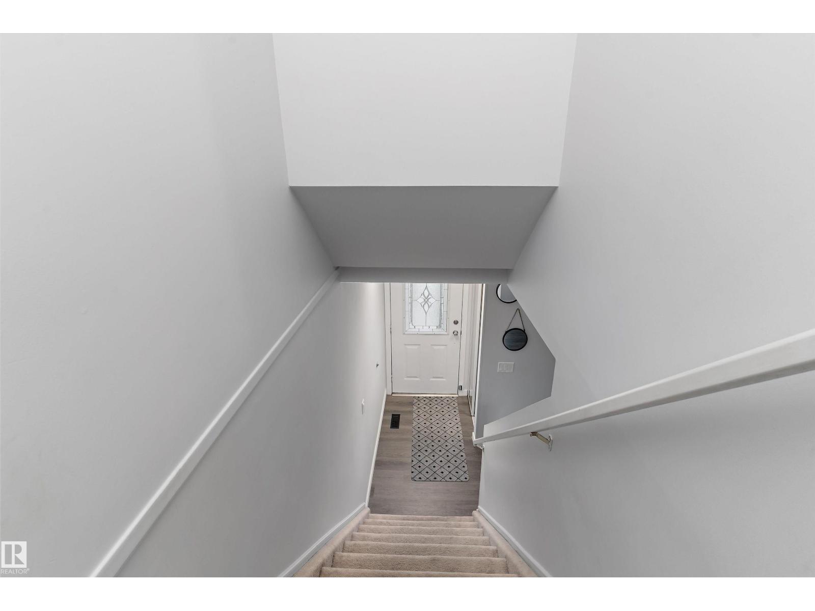 3320 48 St Nw, Edmonton, Alberta  T6L 4J1 - Photo 25 - E4465733