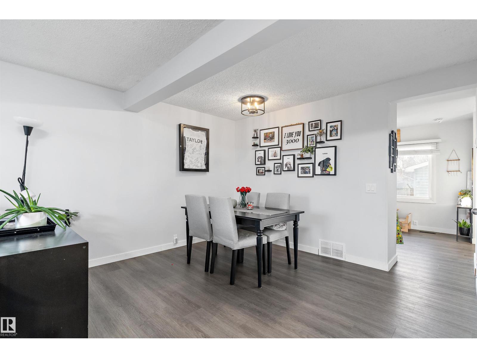 3320 48 St Nw, Edmonton, Alberta  T6L 4J1 - Photo 13 - E4465733