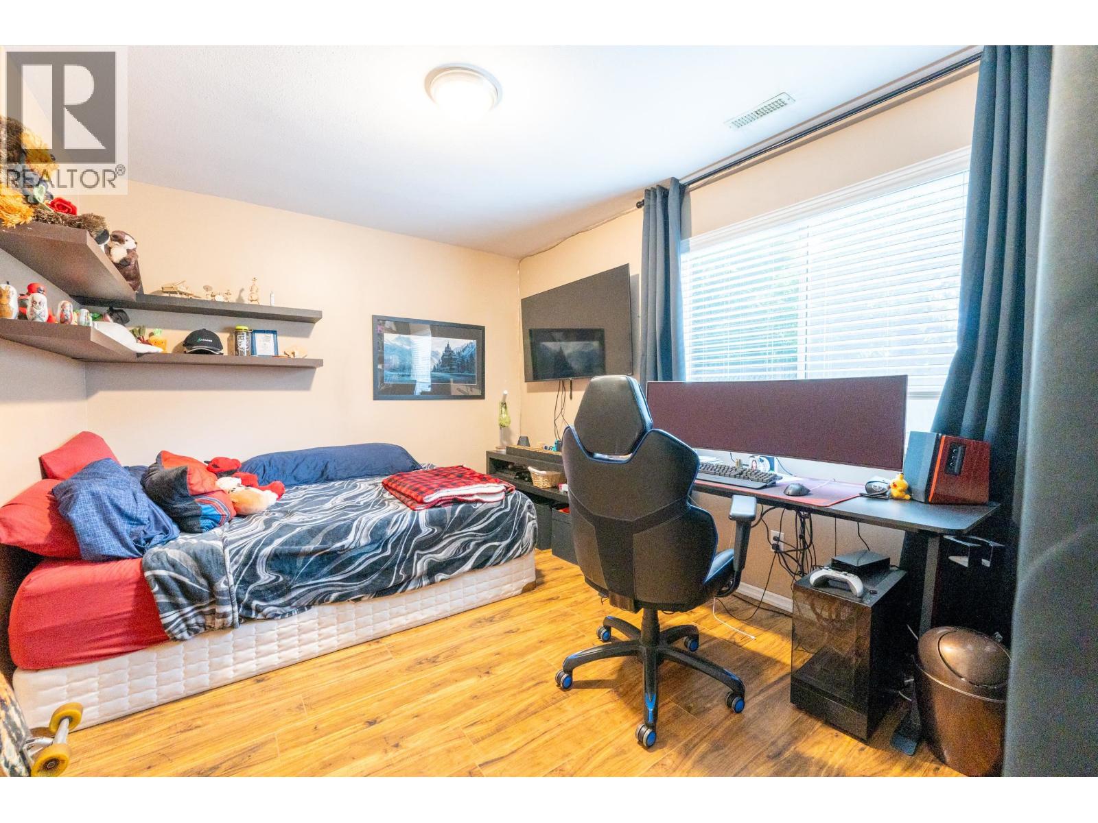 102 Viscount Place, New Westminster, British Columbia  V3M 6L4 - Photo 14 - R3070224