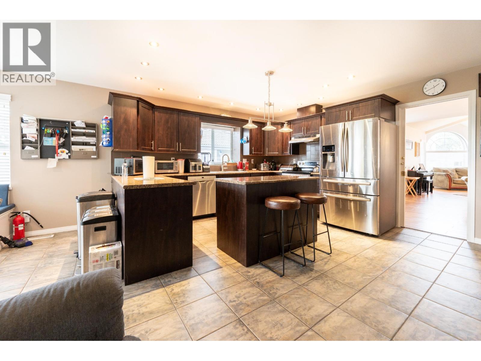 102 Viscount Place, New Westminster, British Columbia  V3M 6L4 - Photo 28 - R3070224