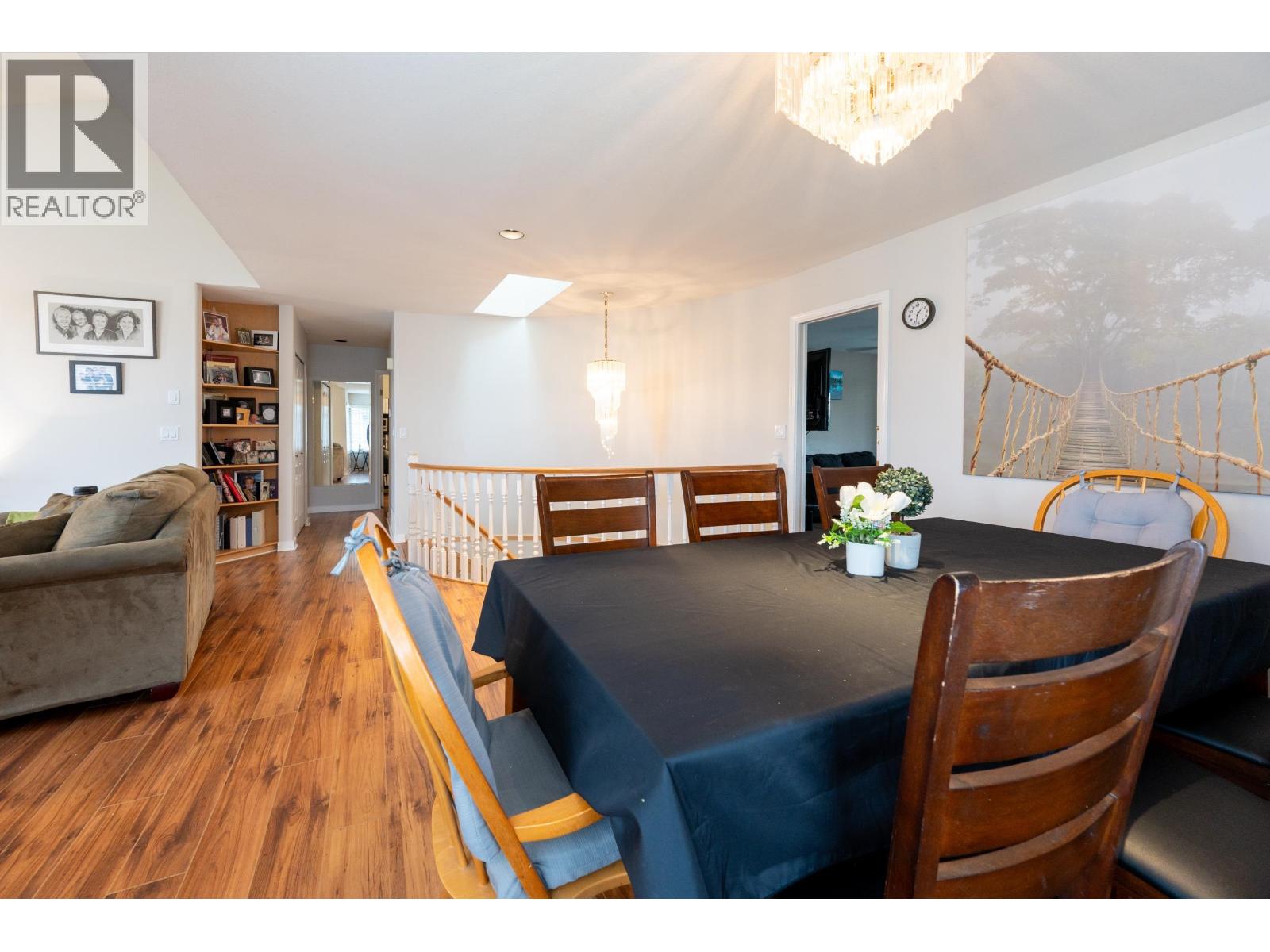 102 Viscount Place, New Westminster, British Columbia  V3M 6L4 - Photo 36 - R3070224