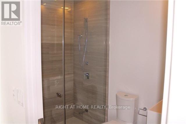 1904 - 1 Bloor Street E, Toronto, Ontario  M4W 1A9 - Photo 10 - C12577326