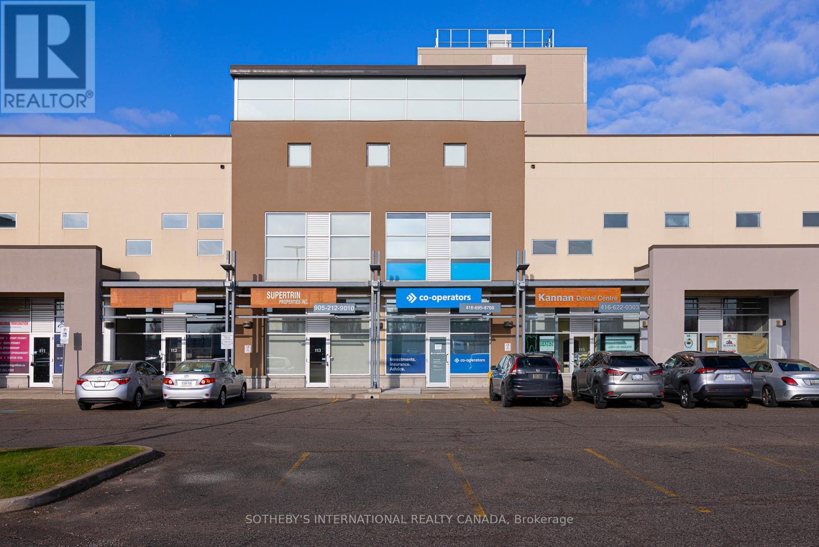 114 - 1065 Canadian Place, Mississauga, Ontario  L4W 0C2 - Photo 3 - W12577324