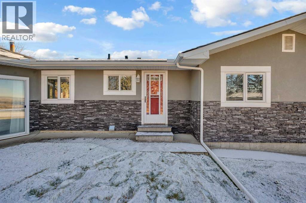 261161 Mountain View Road, Rural Rocky View County, Alberta  T3P 1A5 - Photo 6 - A2272331