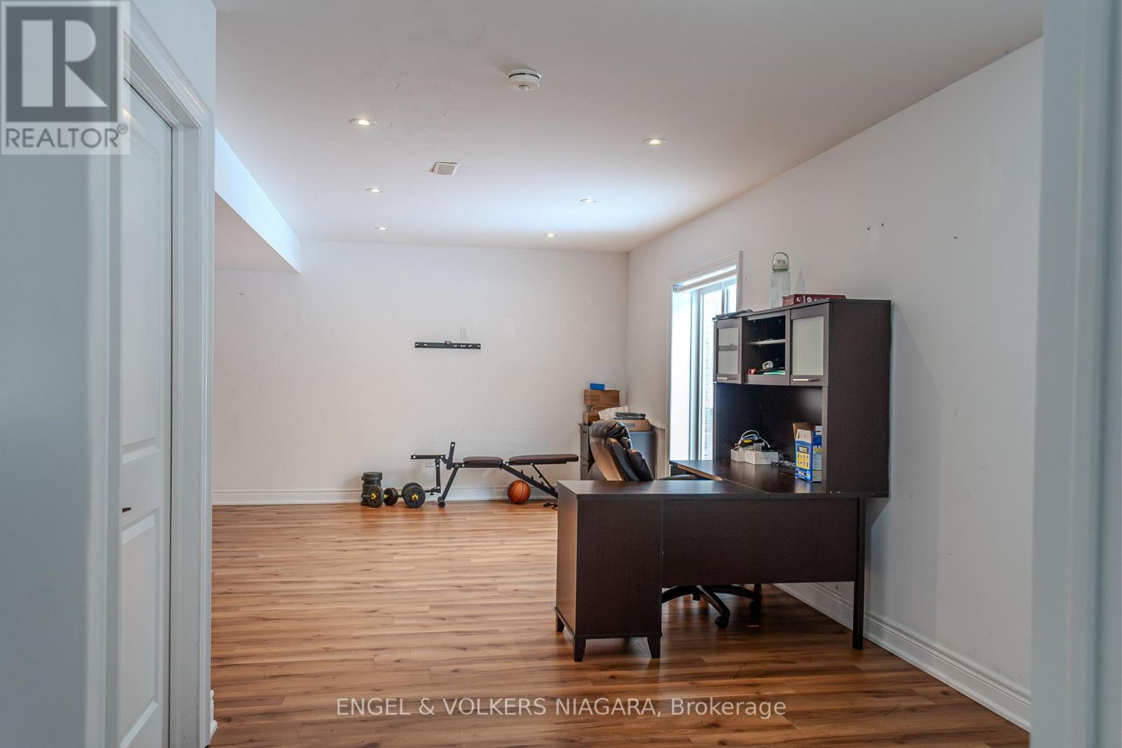 7171 Lionshead Avenue, Niagara Falls, Ontario  L2G 0A6 - Photo 37 - X12577330