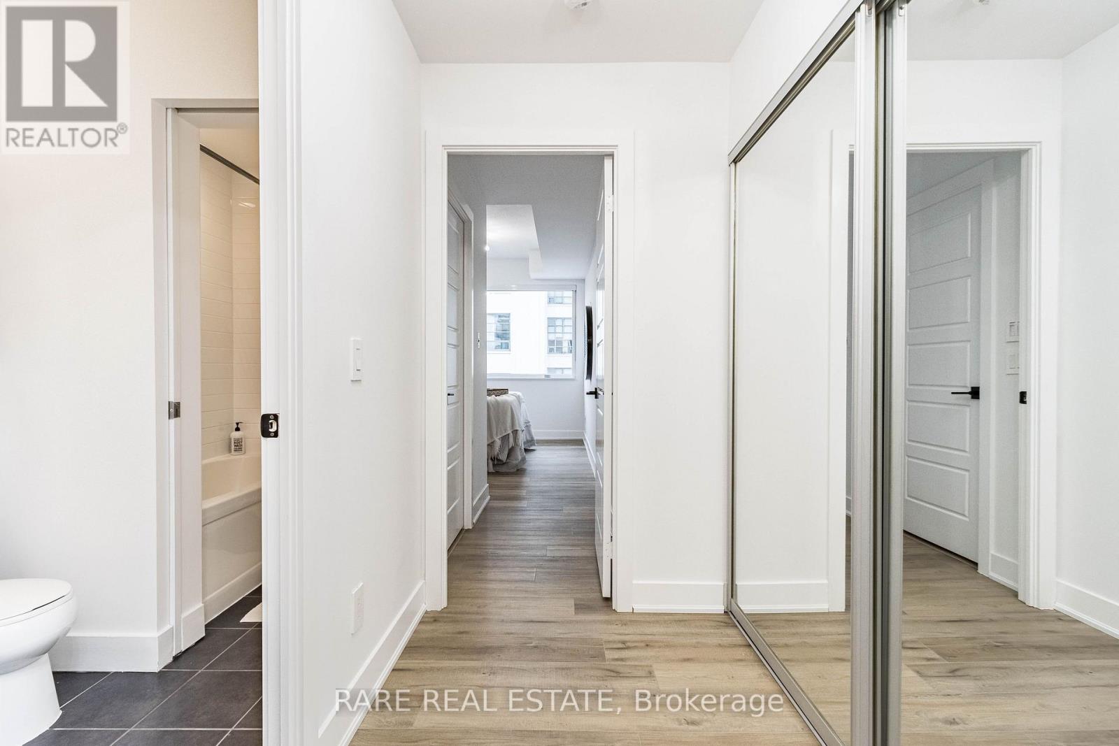 527 - 90 Stadium Road, Toronto, Ontario  M5V 3W5 - Photo 19 - C12577366