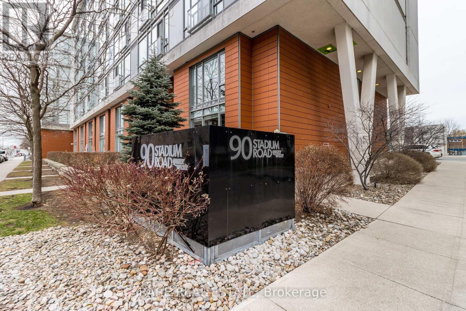 527 - 90 Stadium Road, Toronto, Ontario  M5V 3W5 - Photo 3 - C12577366