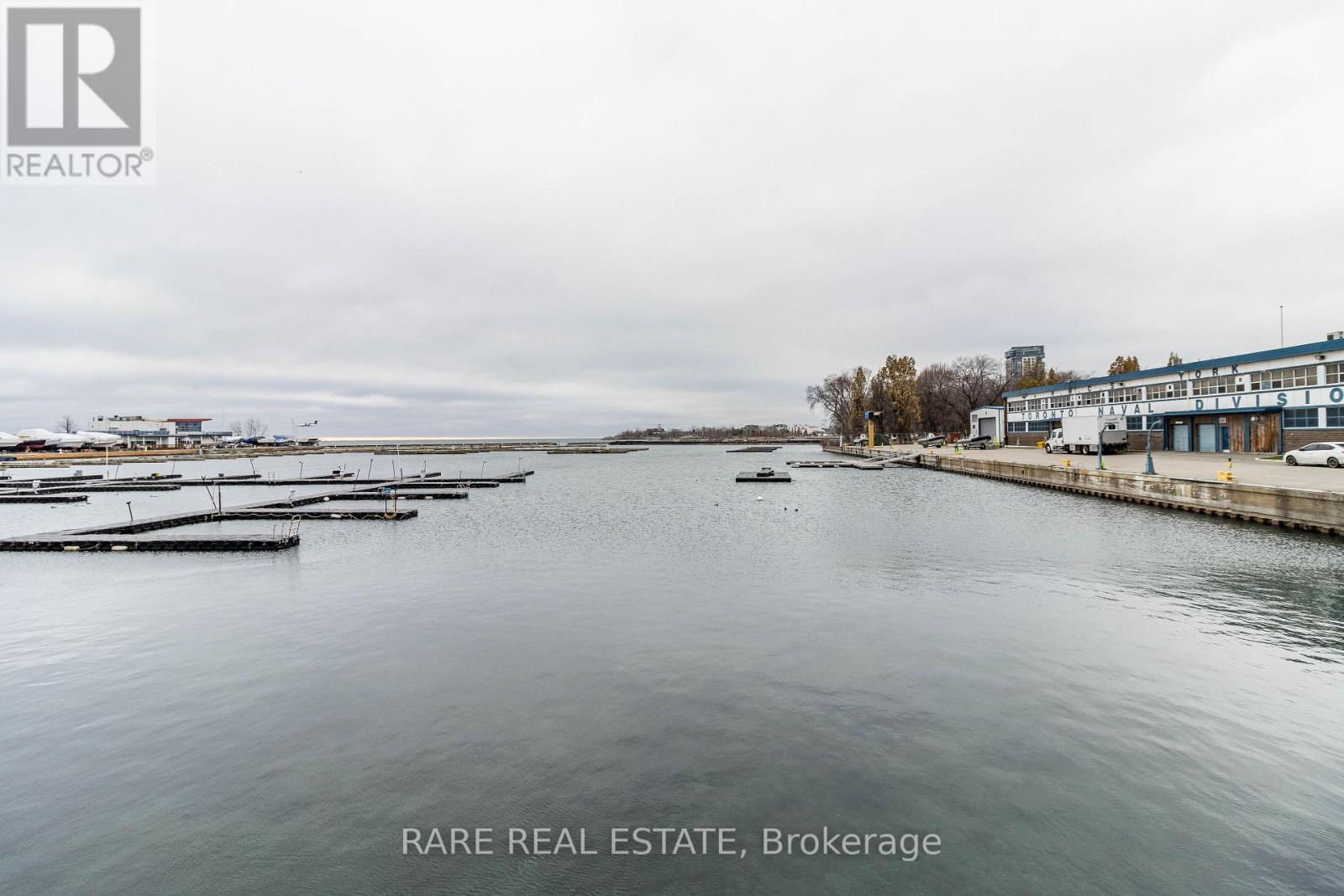 527 - 90 Stadium Road, Toronto, Ontario  M5V 3W5 - Photo 32 - C12577366