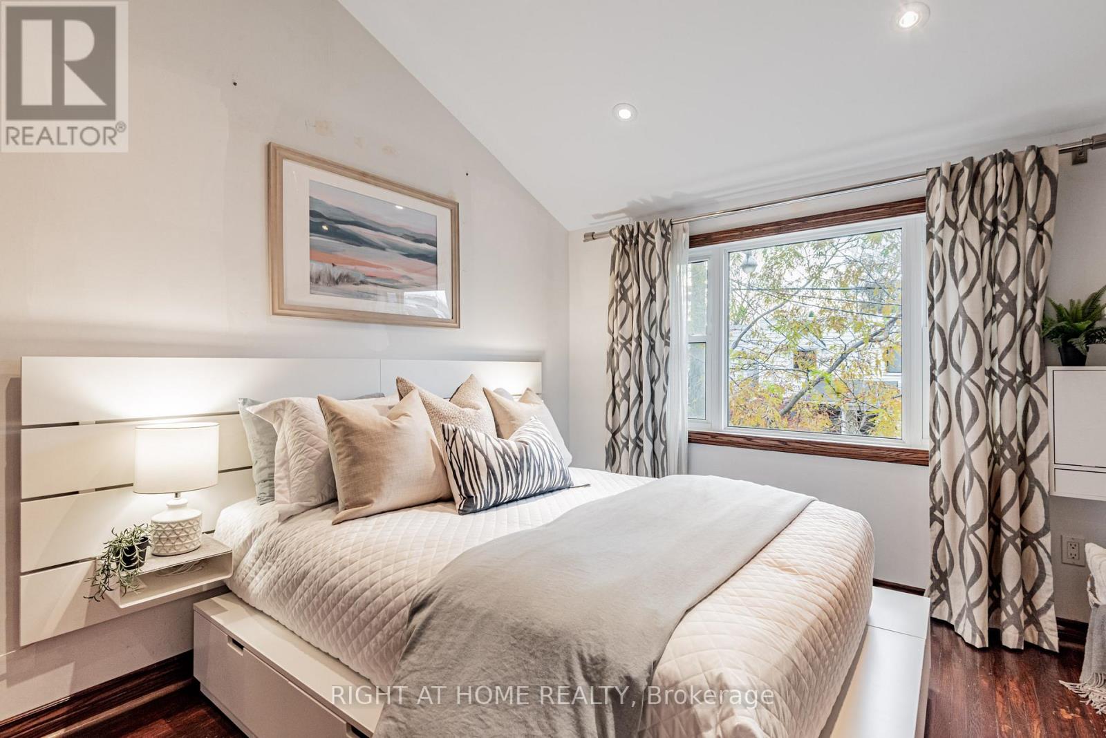 75 Rushbrooke Avenue, Toronto, Ontario  M4M 3A8 - Photo 16 - E12577364