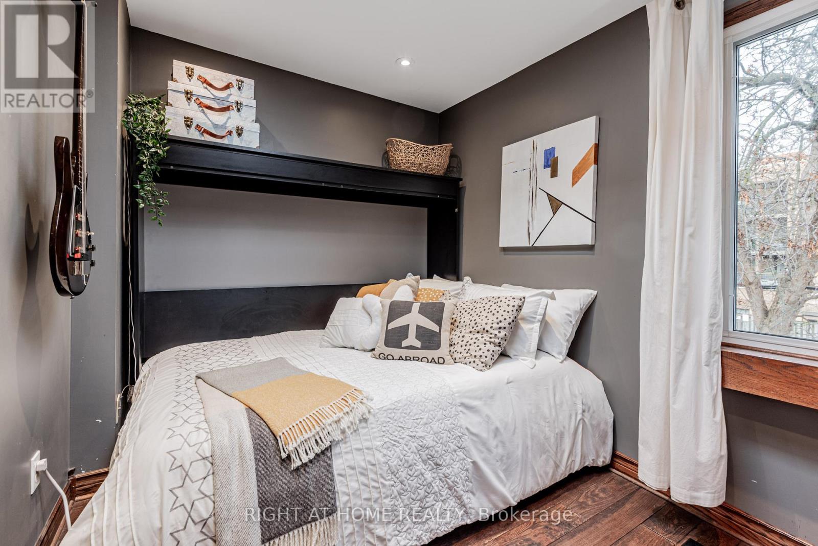 75 Rushbrooke Avenue, Toronto, Ontario  M4M 3A8 - Photo 21 - E12577364