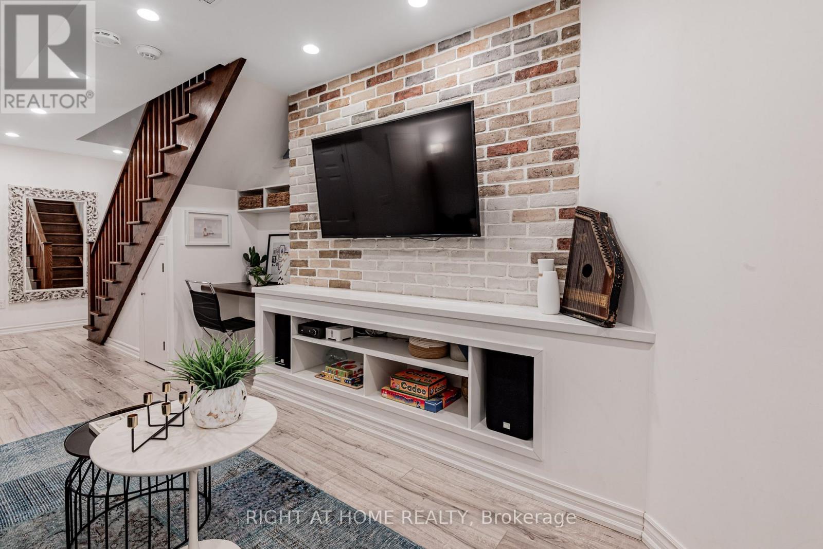 75 Rushbrooke Avenue, Toronto, Ontario  M4M 3A8 - Photo 27 - E12577364