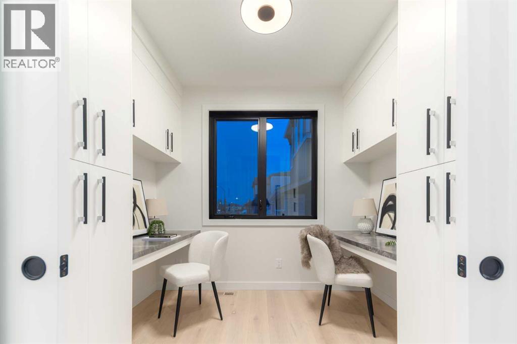 75 Westland Park Sw, Calgary, Alberta  T3H 6M3 - Photo 4 - A2267209