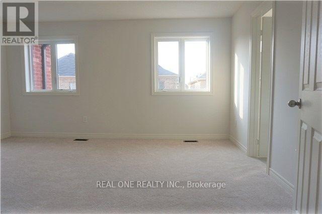 1619 Sorensen Court, Milton, Ontario  L9E 1G8 - Photo 13 - W12577354