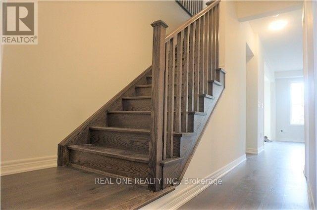 1619 Sorensen Court, Milton, Ontario  L9E 1G8 - Photo 3 - W12577354