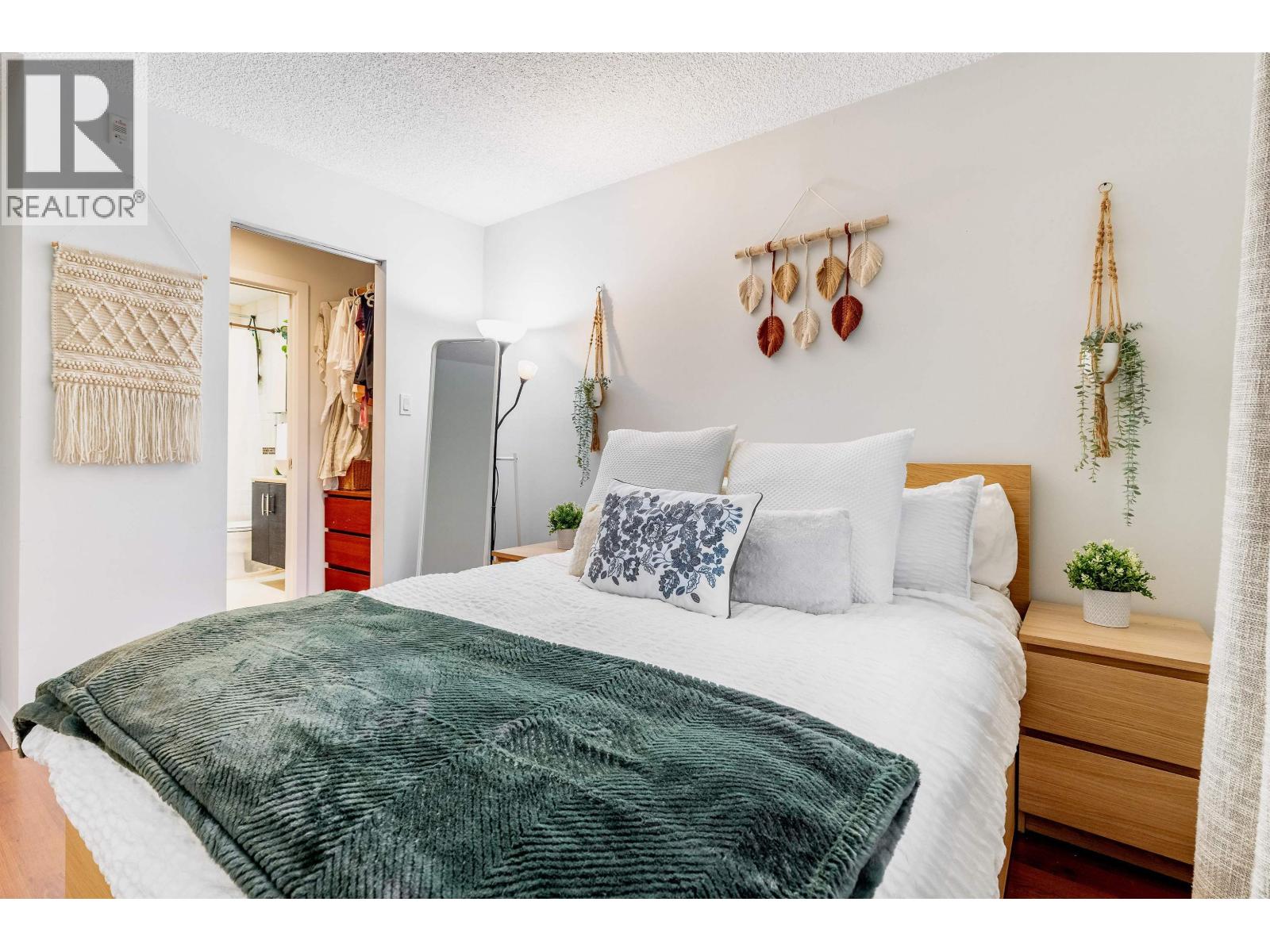 319 206 E 15th Street, North Vancouver, British Columbia  V7L 2R3 - Photo 11 - R3069861