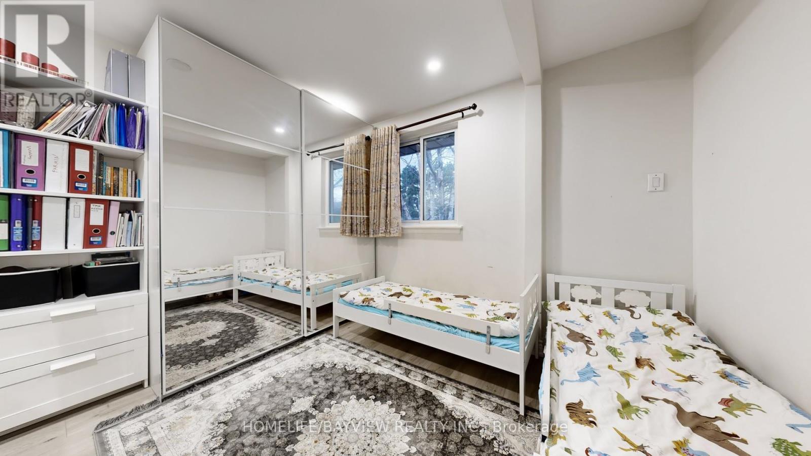 Main Floor - 218 Cherrywood Drive, Newmarket, Ontario  L3Y 2X8 - Photo 19 - N12577328