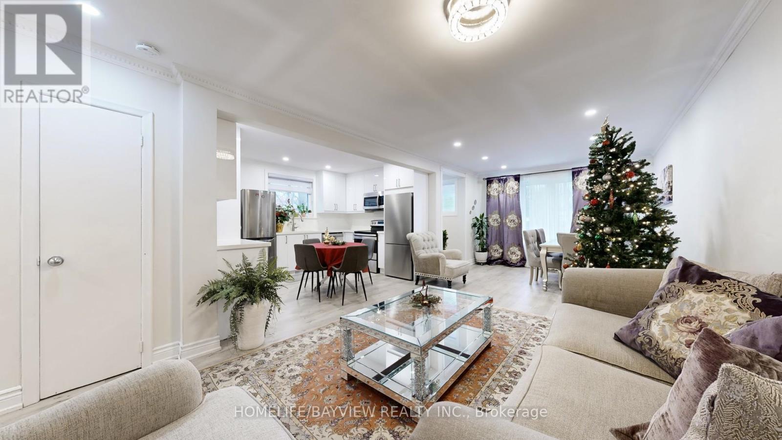 Main Floor - 218 Cherrywood Drive, Newmarket, Ontario  L3Y 2X8 - Photo 14 - N12577328