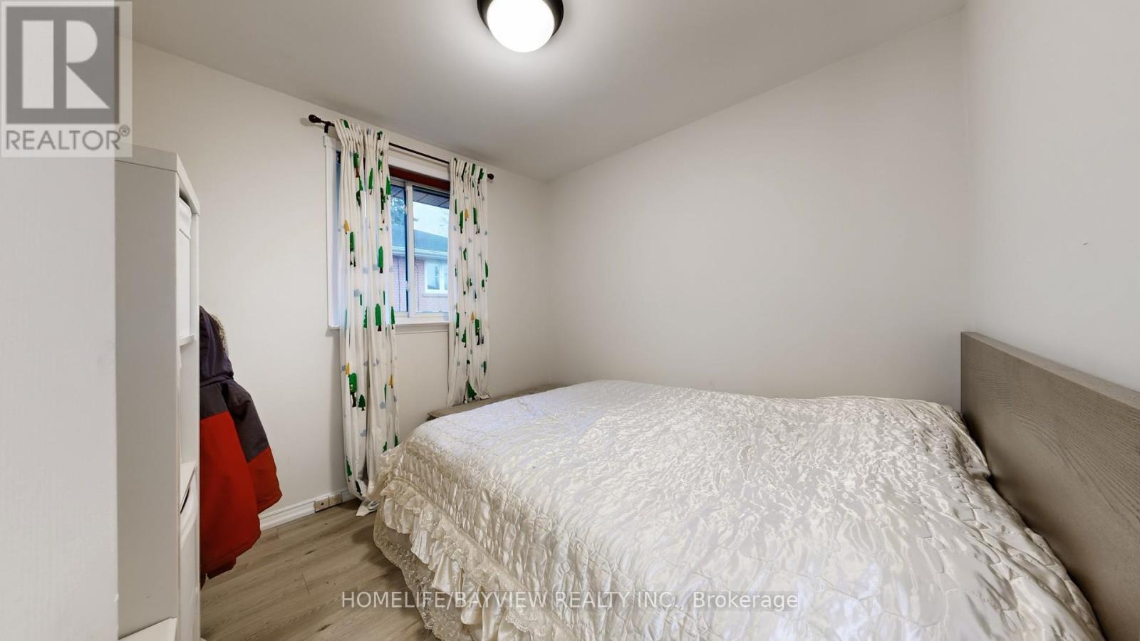 Main Floor - 218 Cherrywood Drive, Newmarket, Ontario  L3Y 2X8 - Photo 20 - N12577328