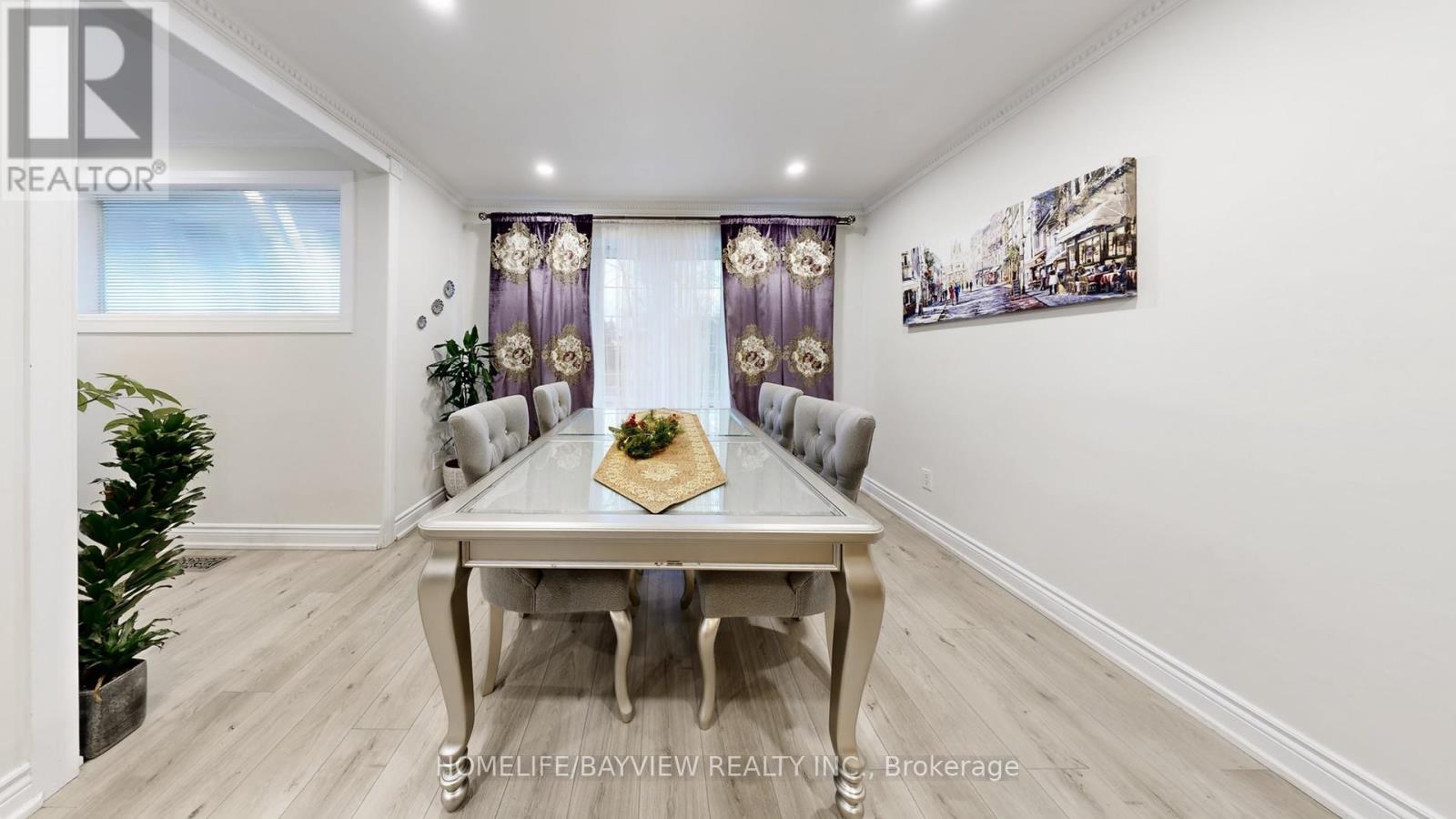 Main Floor - 218 Cherrywood Drive, Newmarket, Ontario  L3Y 2X8 - Photo 5 - N12577328