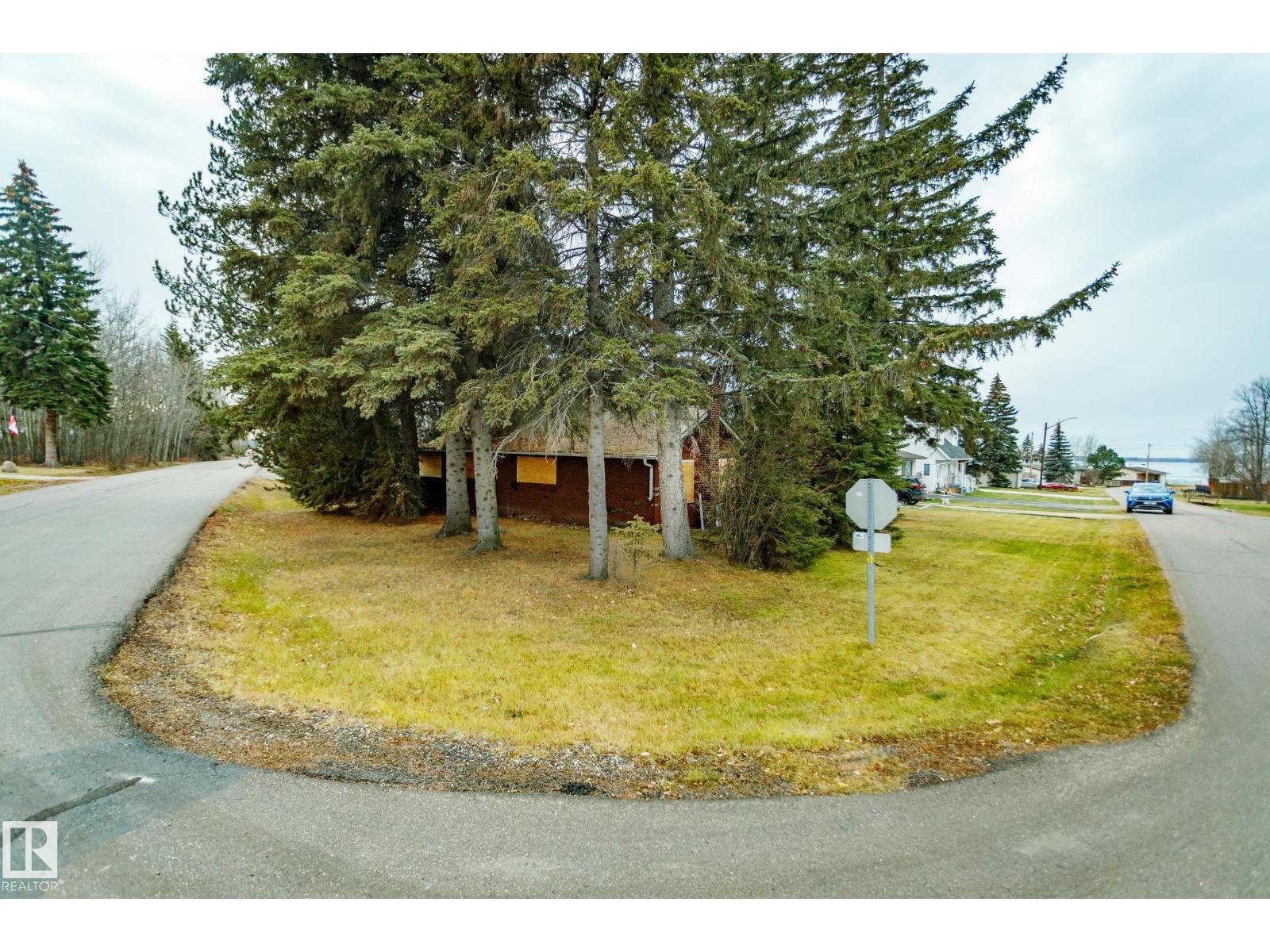 4708 44 St, Rural Lac Ste. Anne County, Alberta  T0E 0A0 - Photo 5 - E4466512