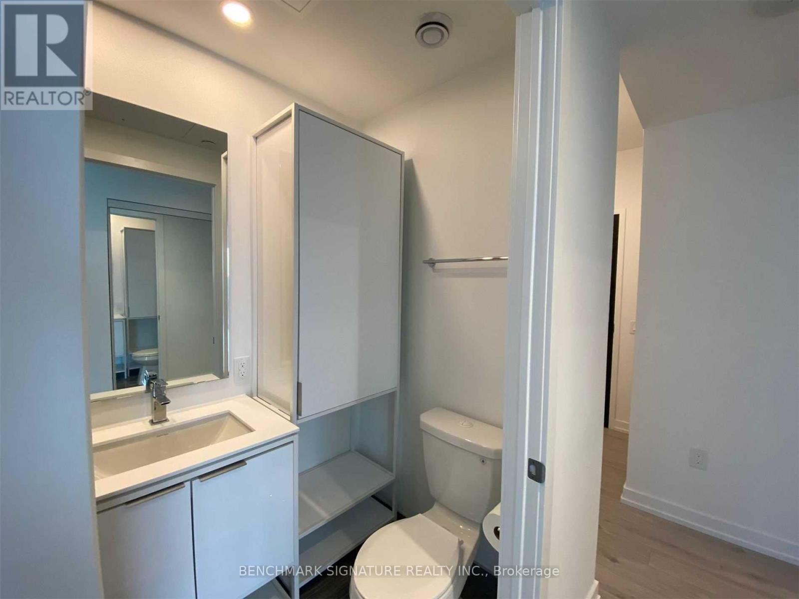 #2802 - 77 Shuter Street, Toronto, Ontario  M5B 0B8 - Photo 3 - C12577378