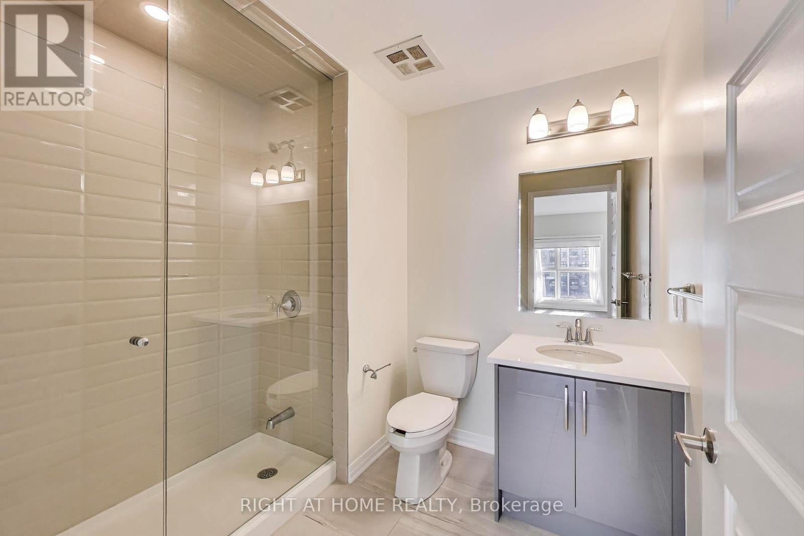 401 - 102 Grovewood Common Circle, Oakville, Ontario  L6H 0X2 - Photo 21 - W12577380