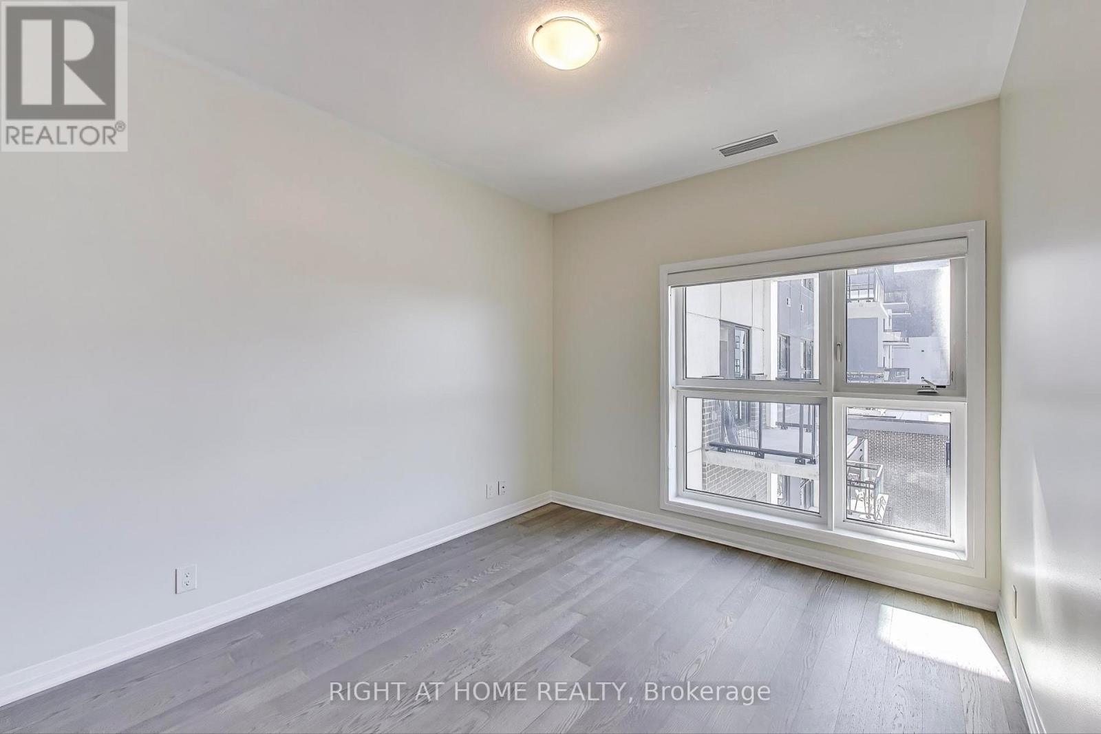 401 - 102 Grovewood Common Circle, Oakville, Ontario  L6H 0X2 - Photo 26 - W12577380