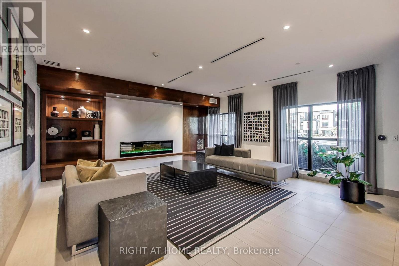 401 - 102 Grovewood Common Circle, Oakville, Ontario  L6H 0X2 - Photo 9 - W12577380